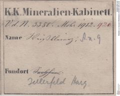 Etiketten zu Cerussit (Weißbleierz) (NHMW-MIN-An9)